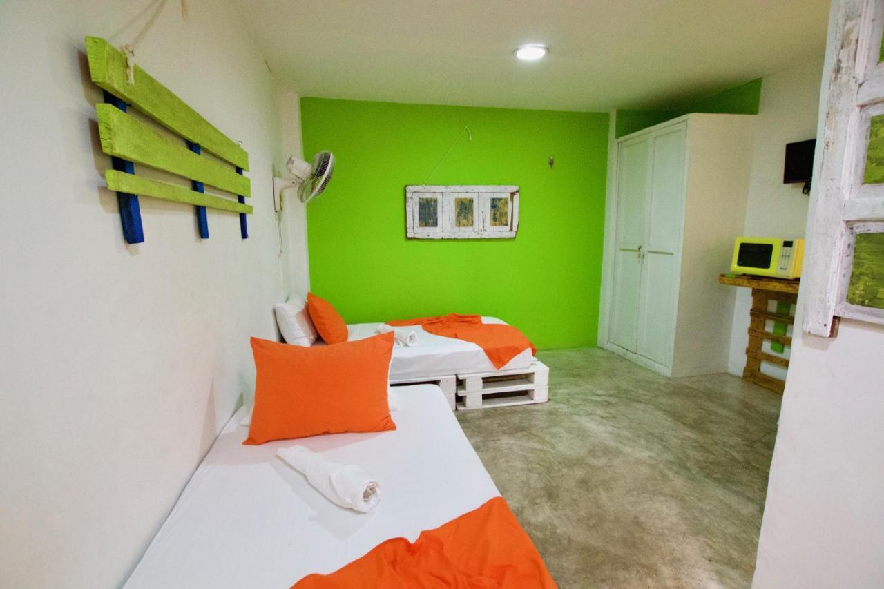 Quillahost Guesthouse Barranquilla  Exterior photo